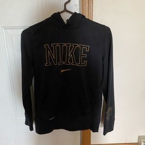 Nike therma-fit hoodie
